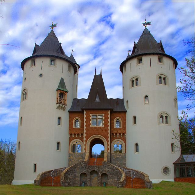 castle gwynn, the sole filming location for taylor swift's "love story" music video, and the site of the tennessee renaissance festival