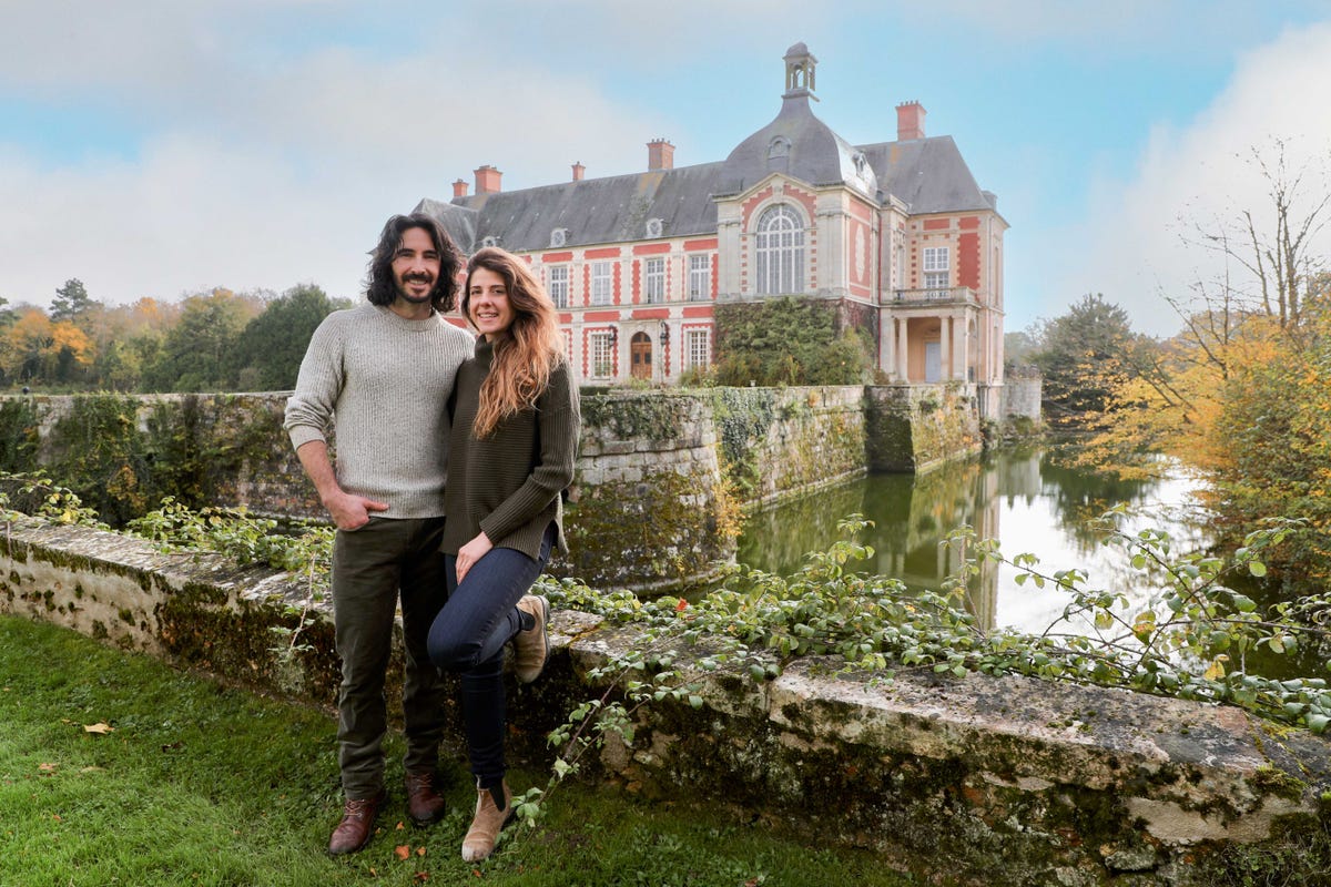 HGTV Fans Were “So Upset” By This ‘Castle Impossible’ Detail