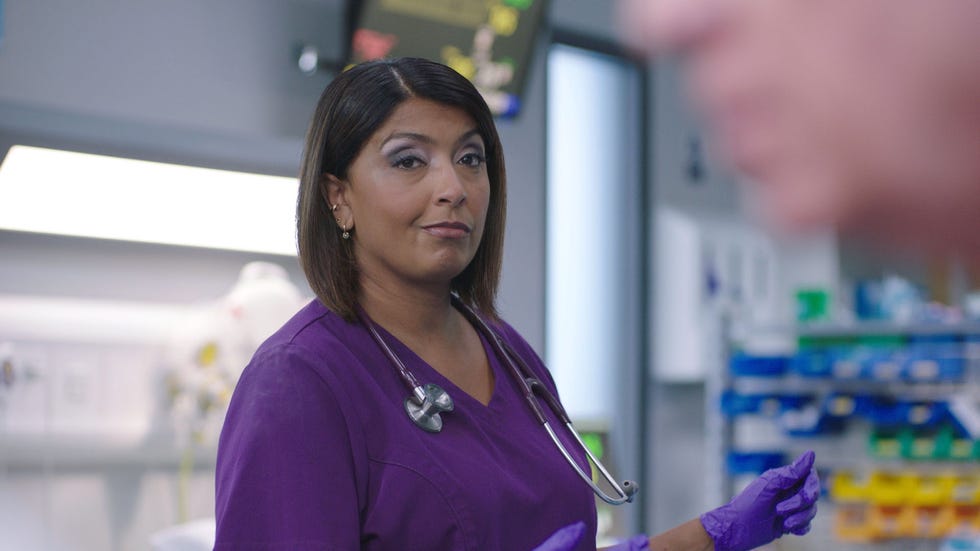 zoe hanna, casualty