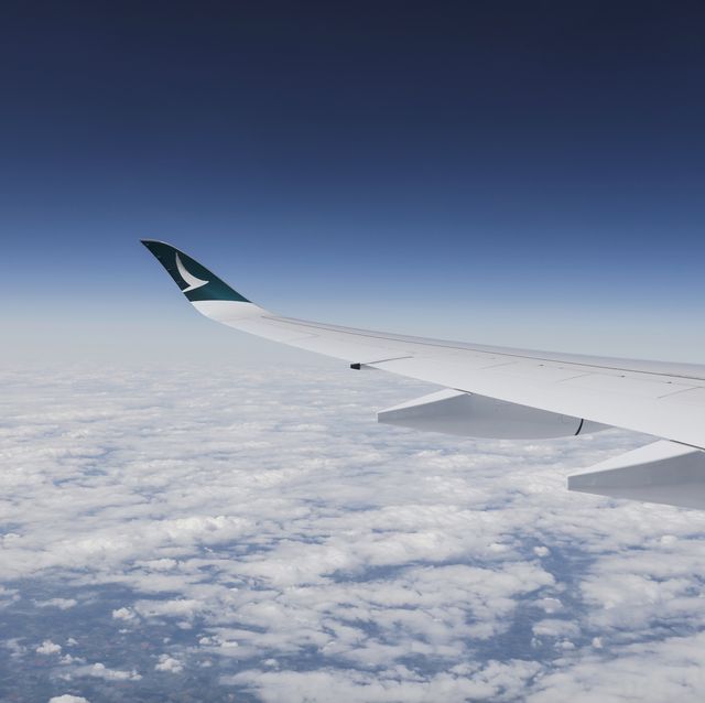 La almohada propia en los viajes y vuelos ¿Qué hace la gente