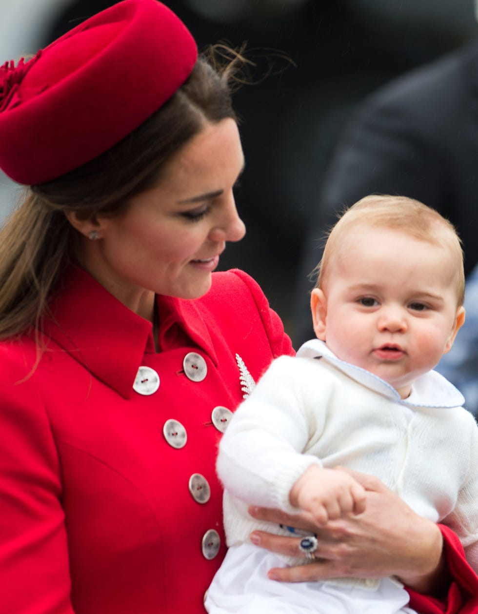 the duke and duchess of cambridge tour australia and new zealand   day 1