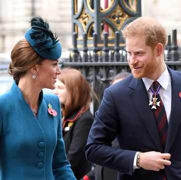 duchess of cambridge and duke of sussex attend anzac day service