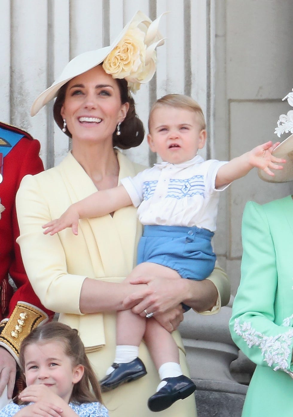 Prince Louis Wears Same Trooping the Colour Outfit That Prince Harry ...