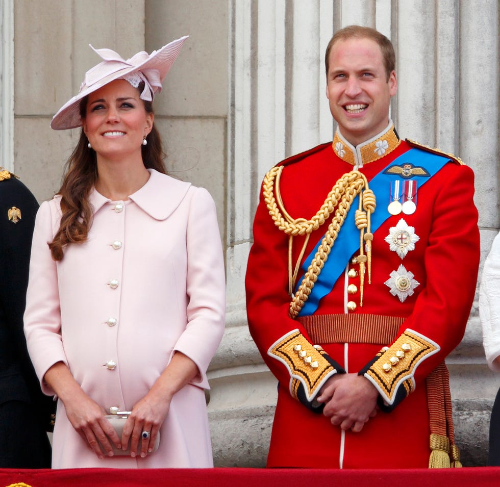 queen elizabeth ii's birthday parade trooping the colour