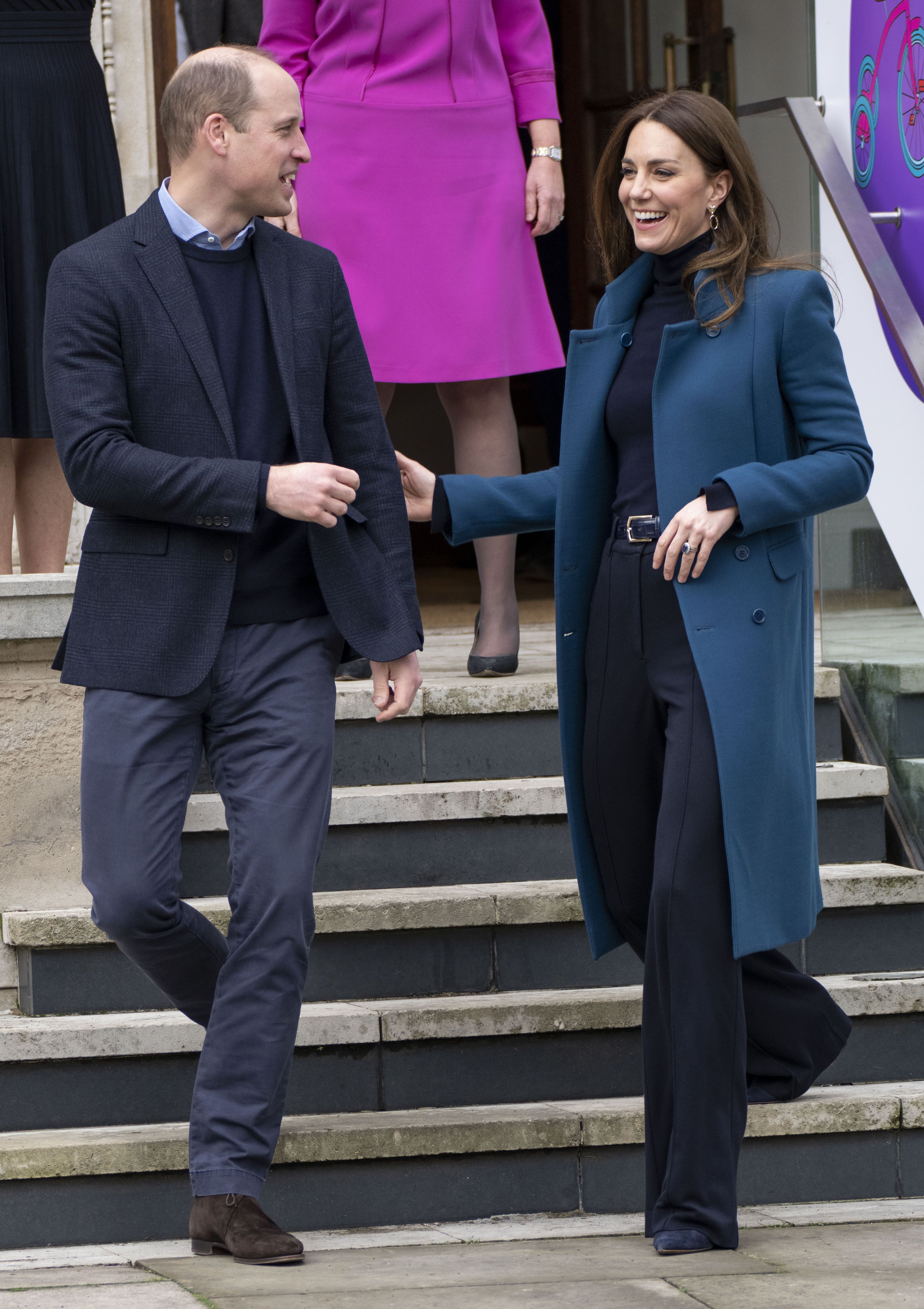 Kate Middleton wears blue coat to Foundling Museum