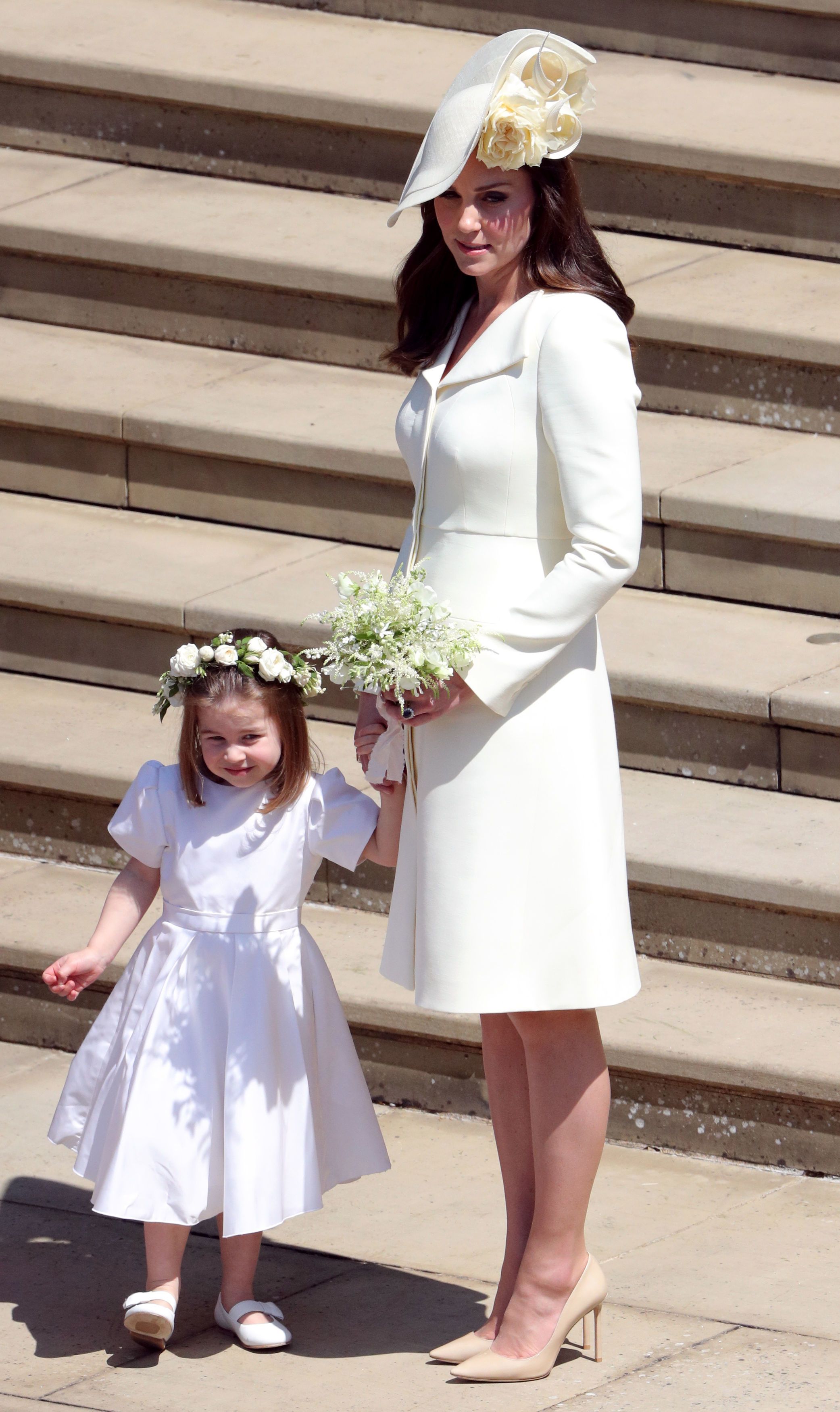 結婚式に白の服 キャサリン妃