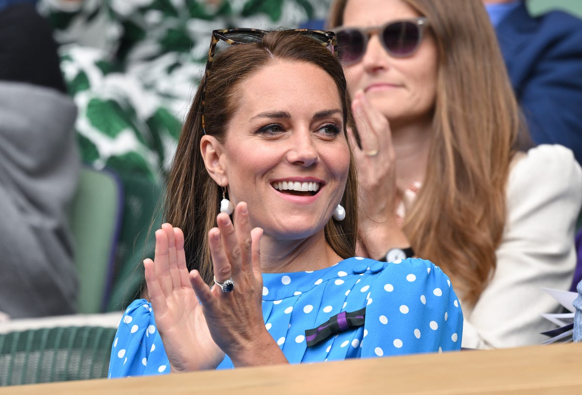 Kate Middleton video: gesto dolce per i genitori a Wimbledon