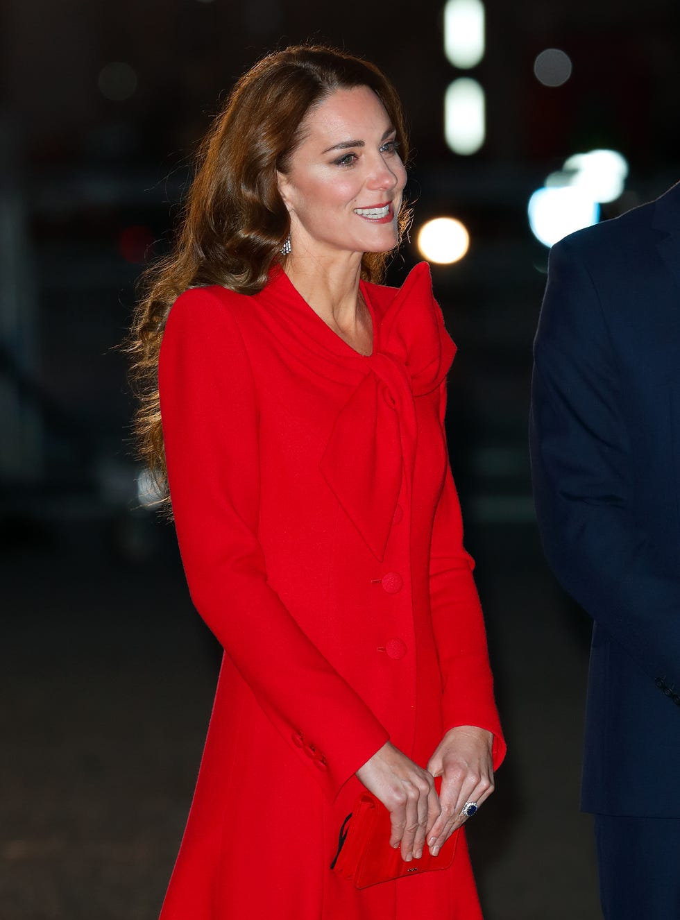 The Duchess of Cambridge wears festive cardigan in Christmas carol