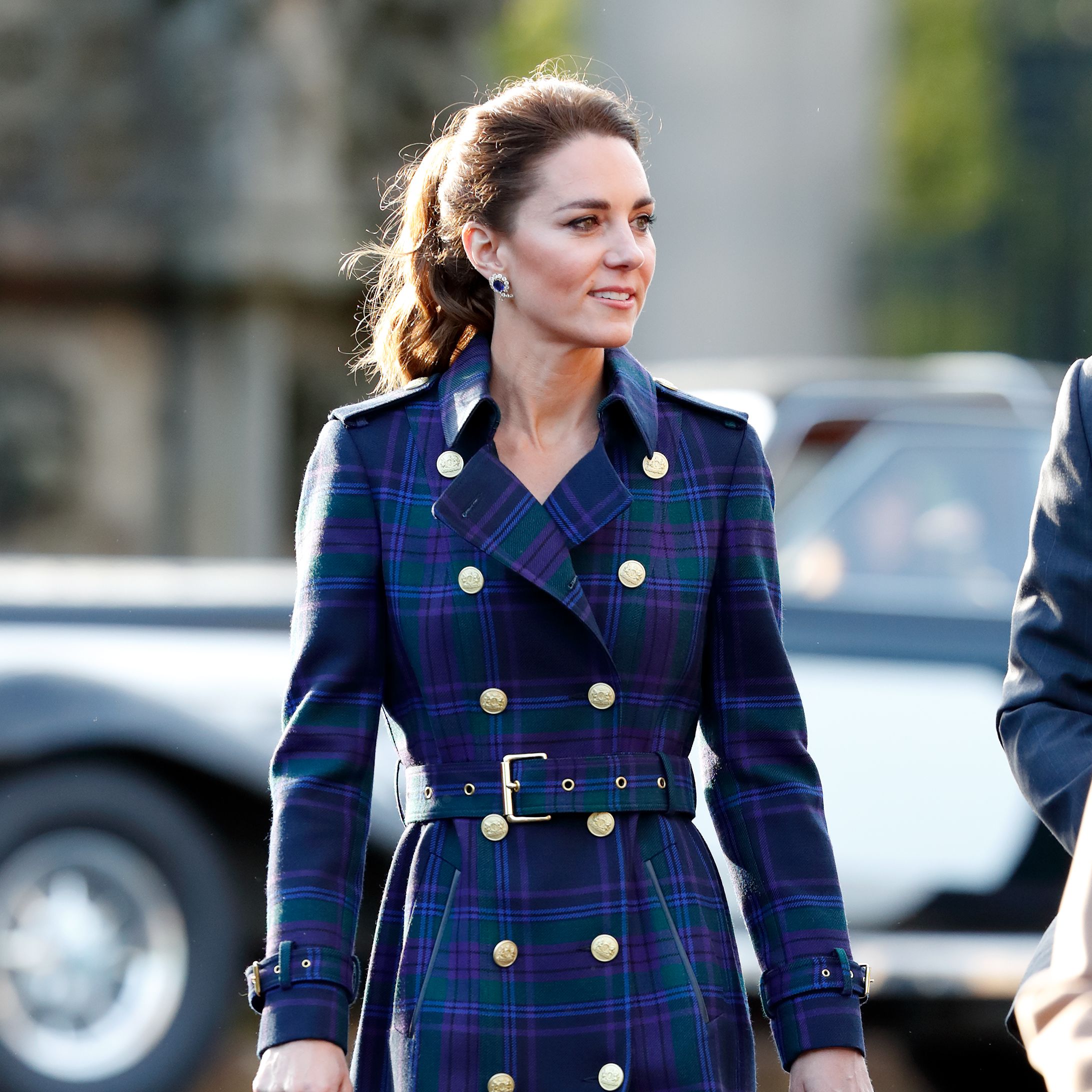 Expert Says Kate Middleton's Body Language Shows a 