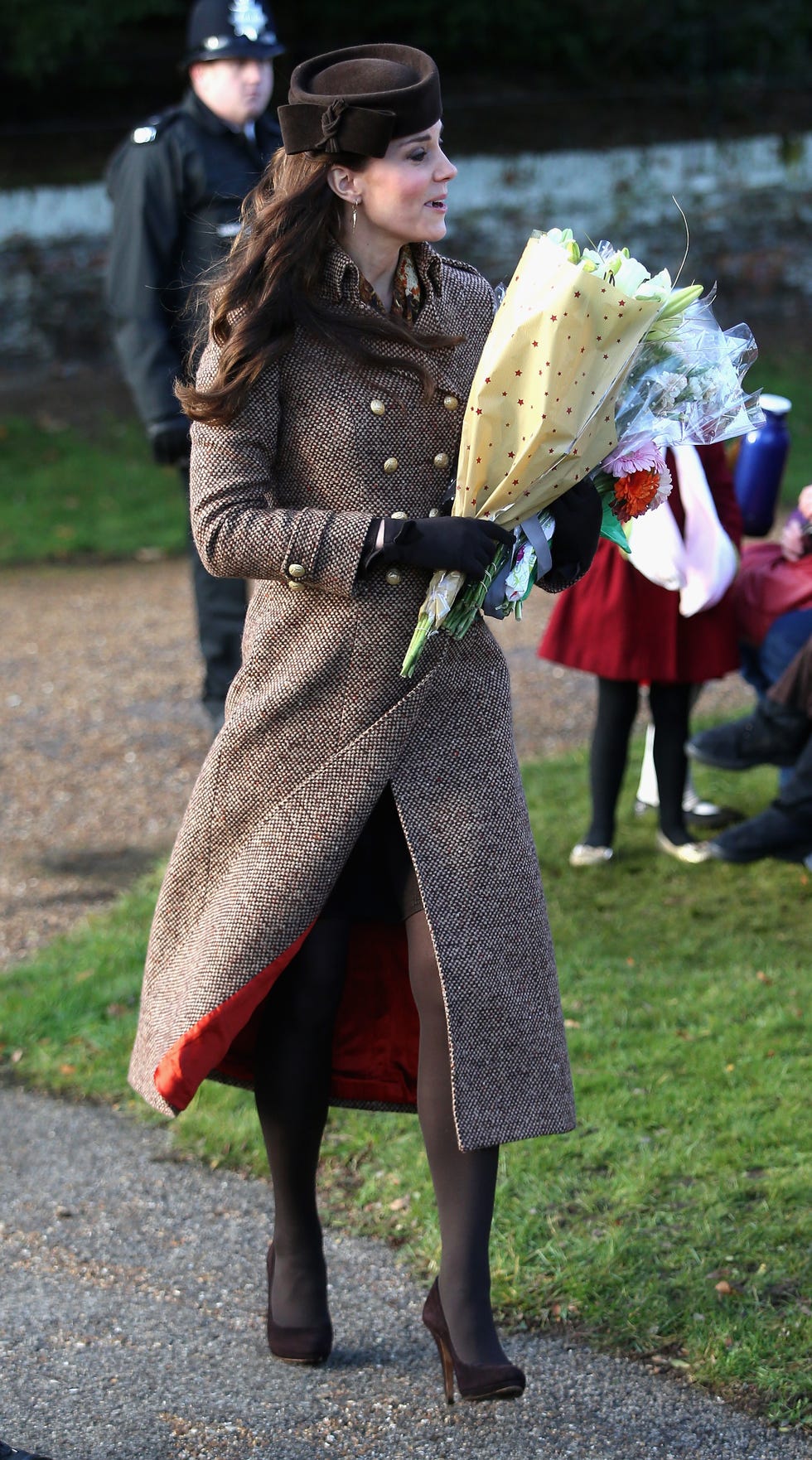 Abrigos encerados para imitar a las royals en sus looks de invierno