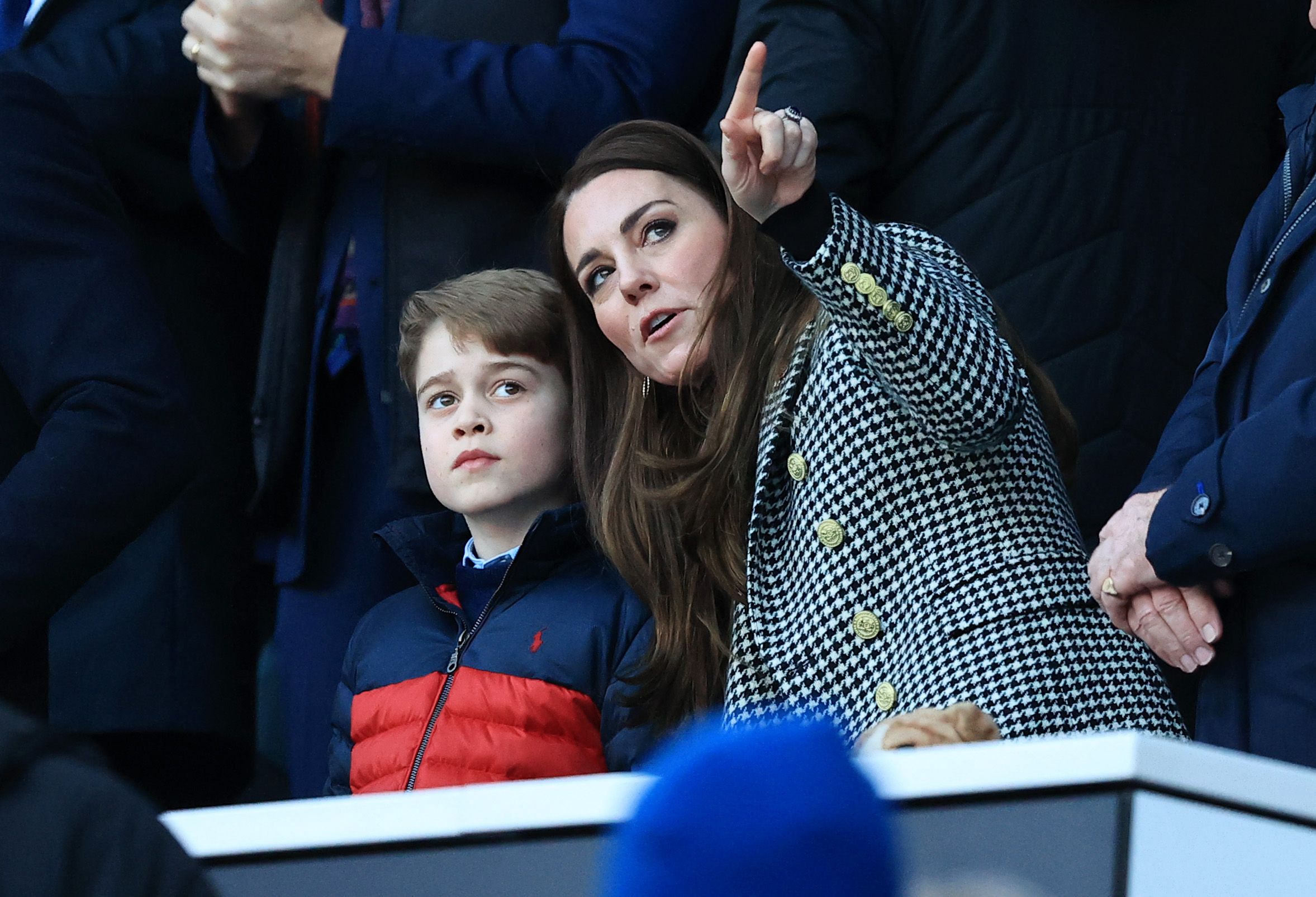 ウィリアム王子とキャサリン妃、ジョージ王子と一緒にラグビー観戦へ | カルチャー | ELLE ［エル デジタル］