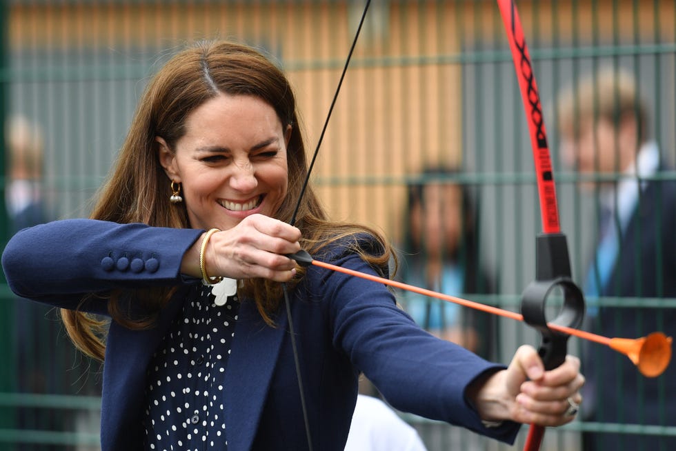kate middleton polka dot blouse