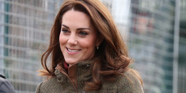 Kate Middleton Wears a Tweed Jacket, Skinny Jeans, and Combat Boots to ...