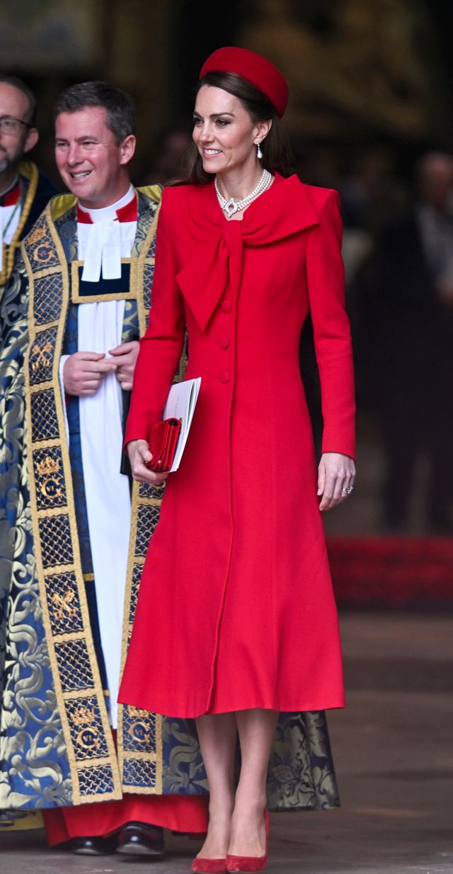 kate middleton red coat dress pearls the british royal family celebrate commonwealth day