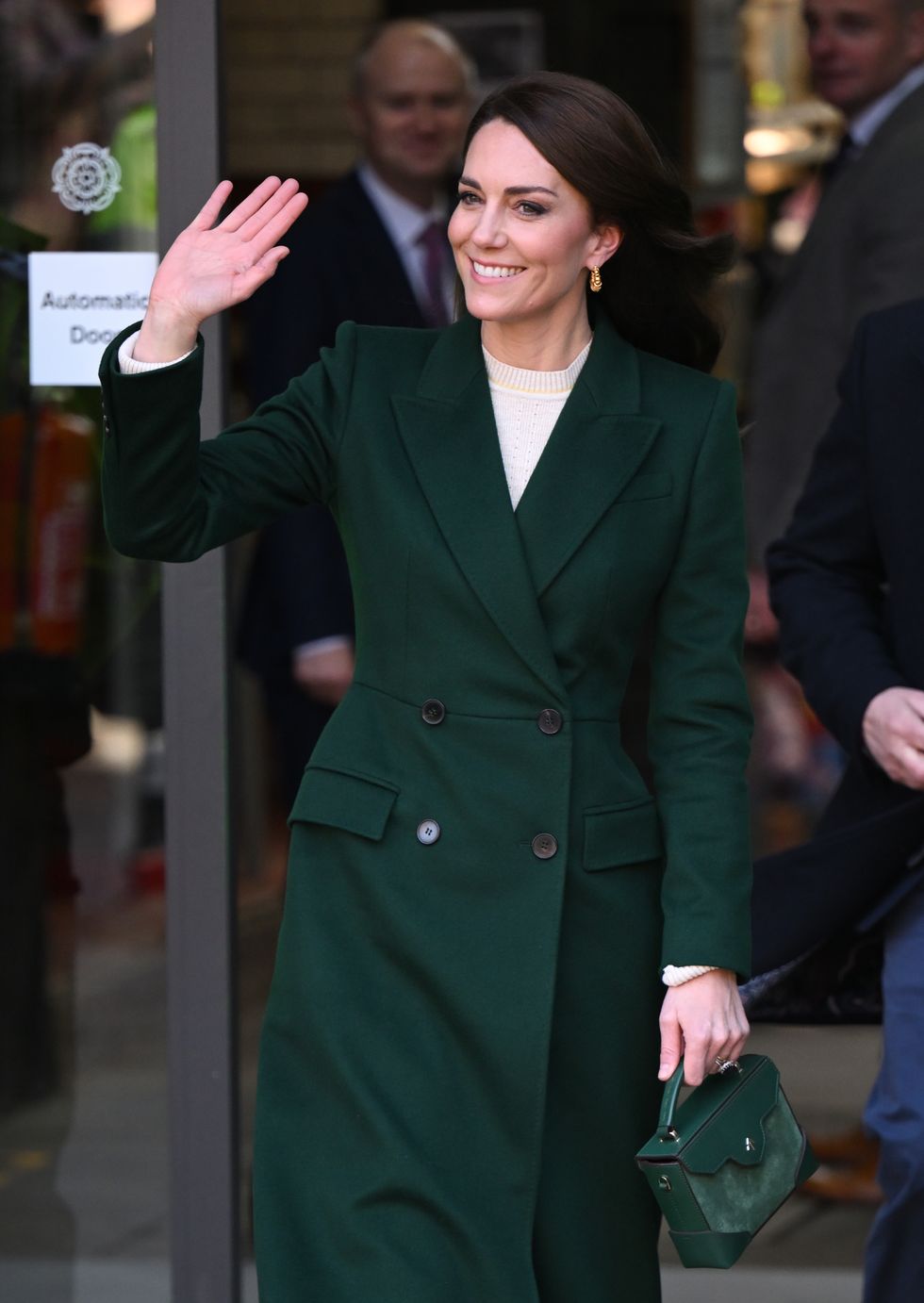 See the Best Photos of Kate Middleton in Leeds to Promote Her 'Shaping ...