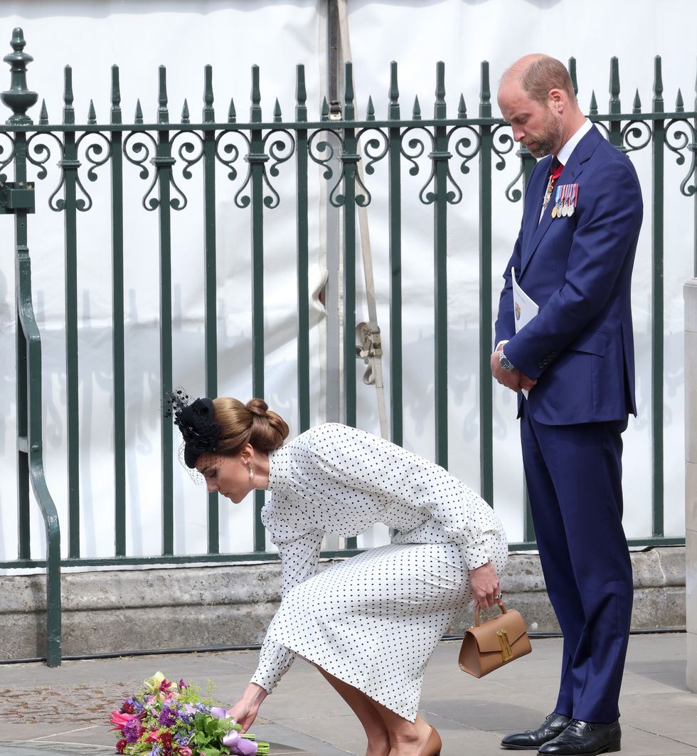 the royal family attend thanksgiving service to mark the 80th anniversary of ve day