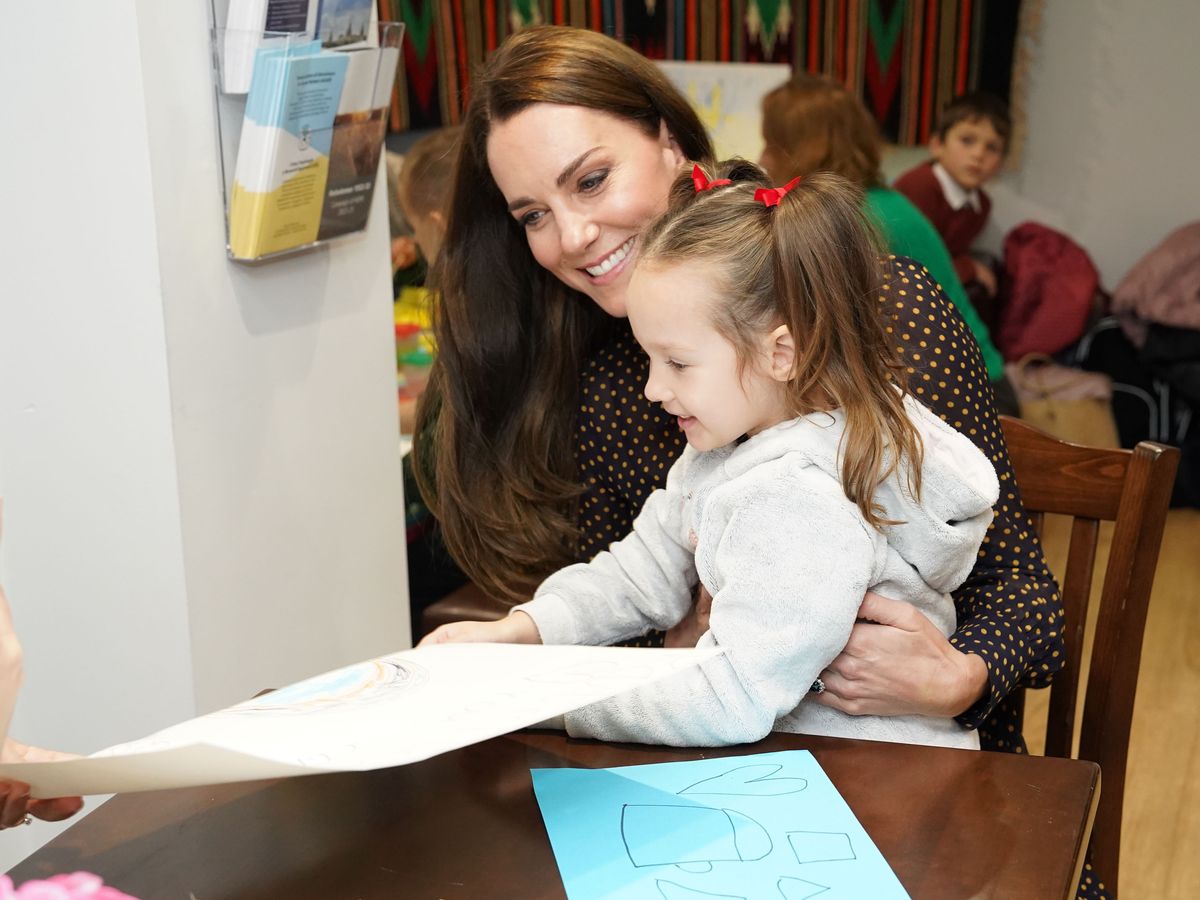 the princess of wales visits reading ukrainian community centre
