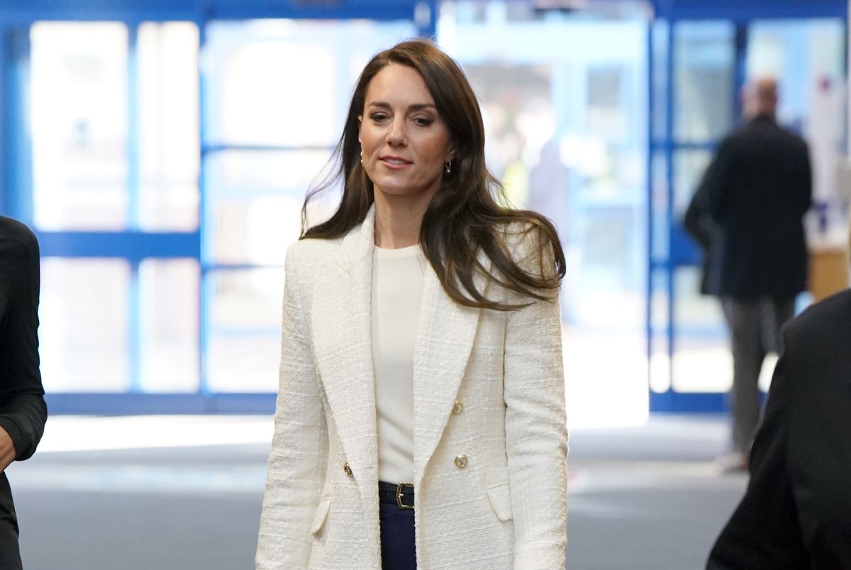 Kate Middleton Wears $30 Zara & Trusty Veja Sneakers During Engagement