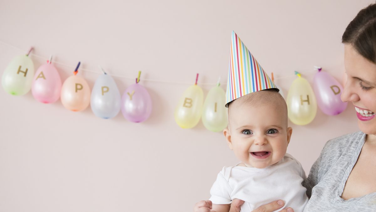 22 Fascinating Pregnancy, Birth & Newborn Facts