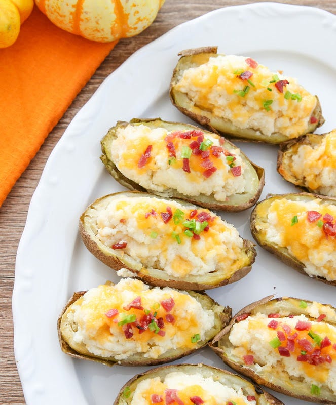 Dish, Food, Cuisine, Ingredient, Potato, Baked potato, Solanum, Produce, Baked goods, Recipe, 