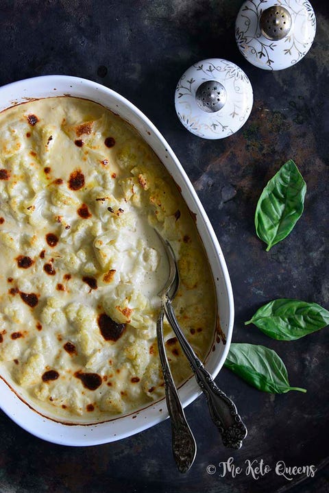 keto white wine and cheddar cauliflower cheese casserole