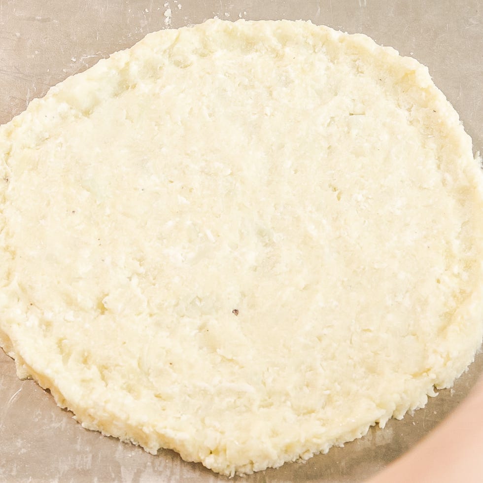 cauliflower pizza crust