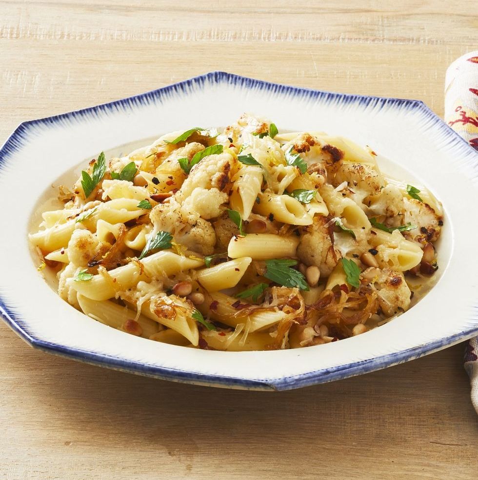 penne with cauliflower and caramelized onions