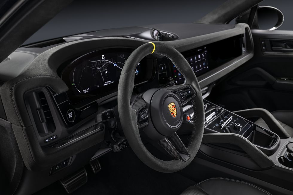 2024 Porsche Cayenne Gets New Looks, New V8 Power for S Model