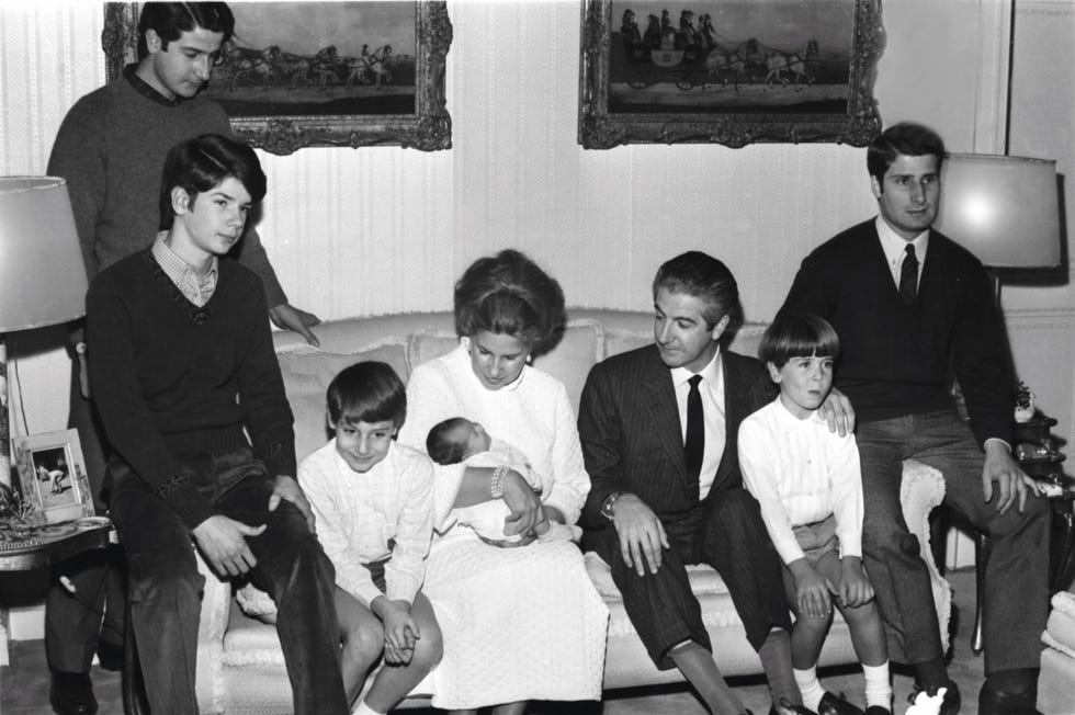 cayetana de alba con sus seis hijos