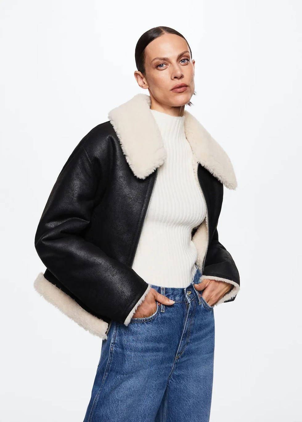 Lidl Sorprende Con La Cazadora Biker De Mujer De Borreguito: Calidad Y Estilo Al Mejor Precio, Competencia Directa De Zara, Mango Y H&Amp;M 5 ¿No Te Has Dado Cuenta Del Precio?