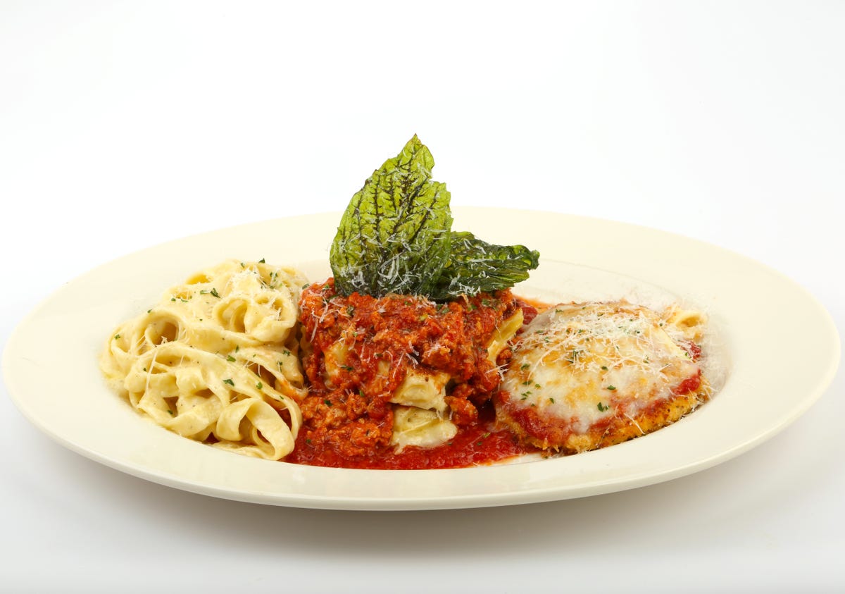 preview for Julia Tries 40 Menu Items At The Cheesecake Factory