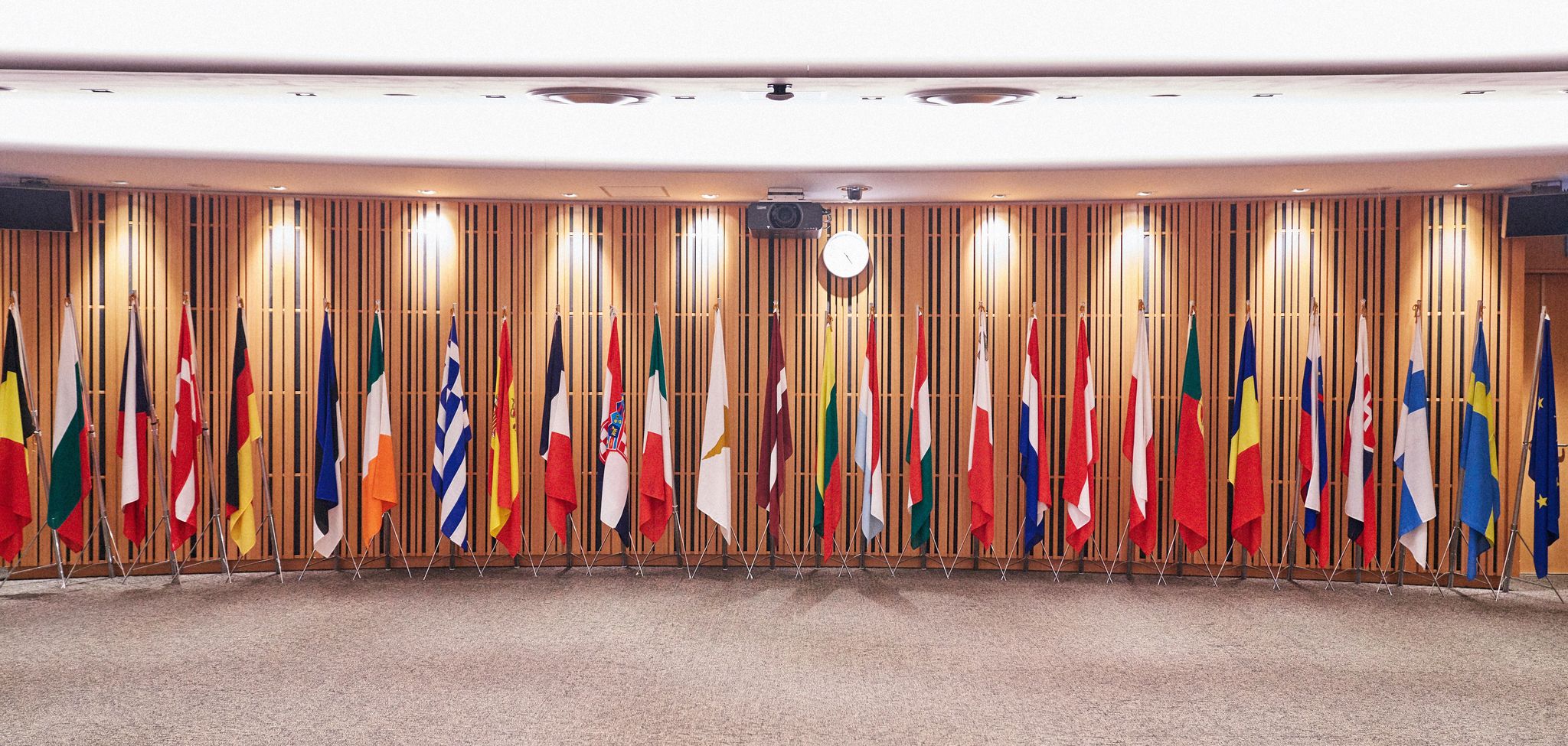大使館,駐日欧州連合,EU,大使,パトリシアフロア,欧州連合,Patricia Flor,英国EU脱退,男女格差