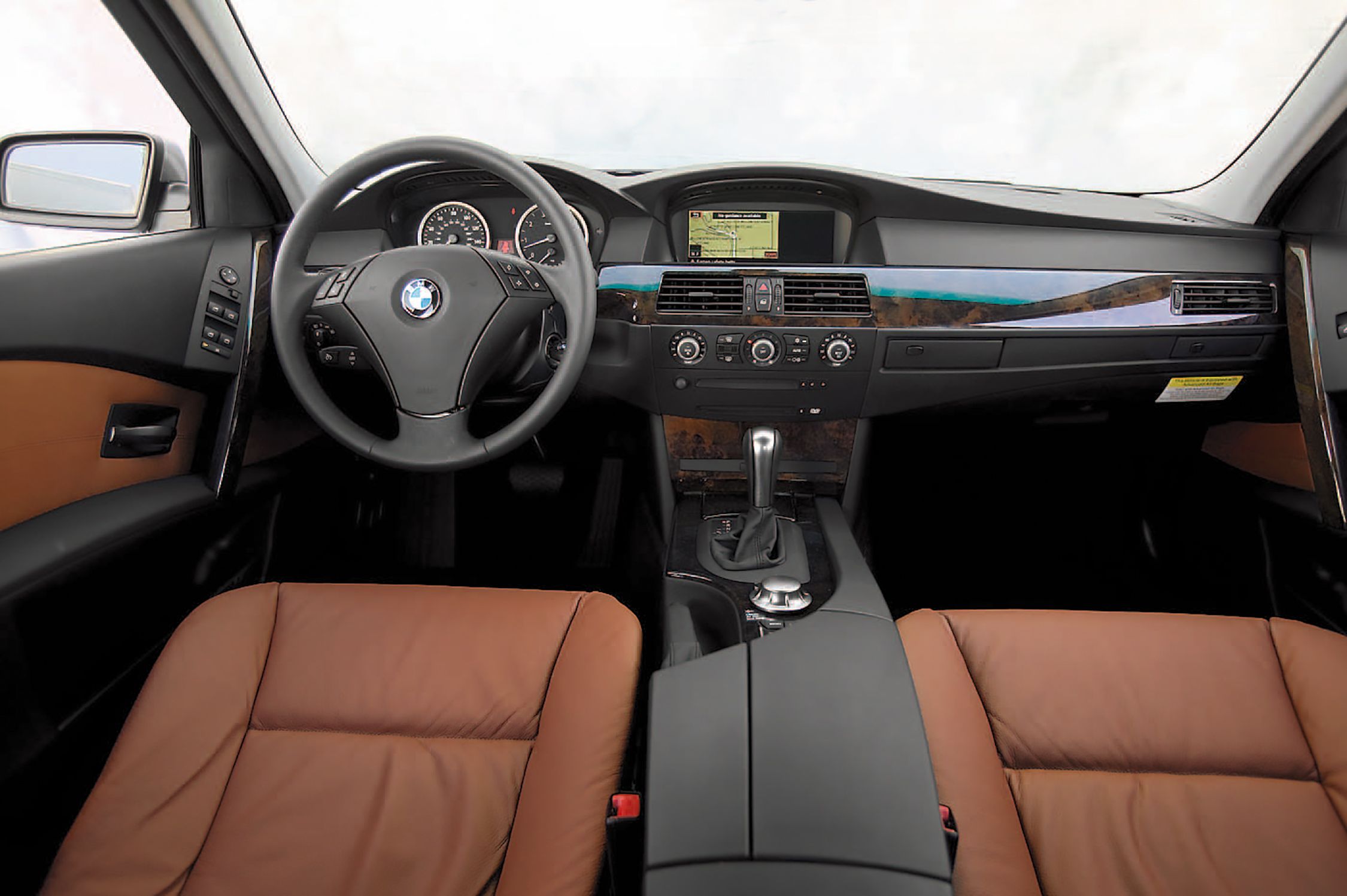 BMW M5 2005  picture 52 of 68