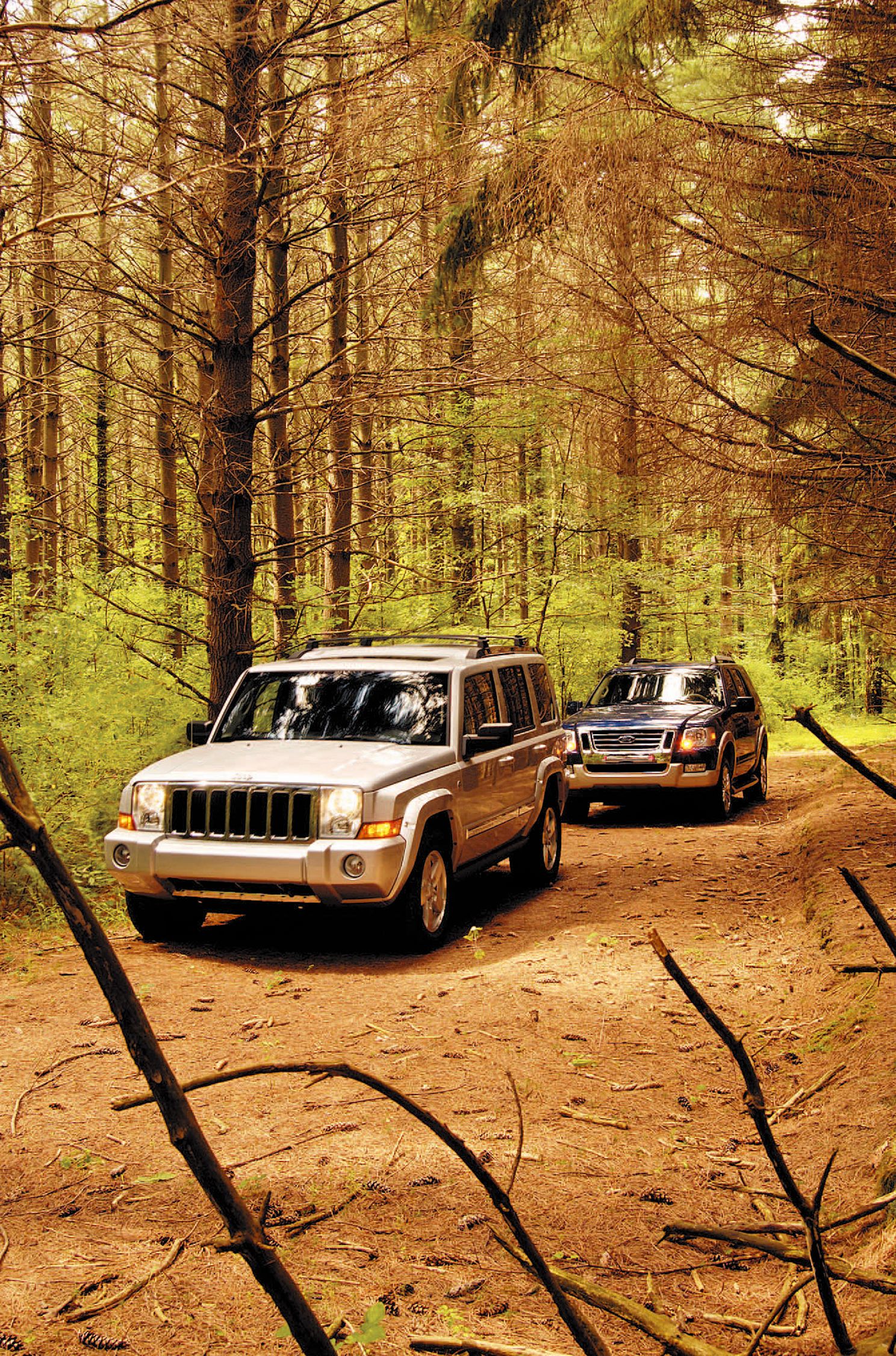 Tested: 2006 Ford Explorer vs. 2006 Jeep Commander