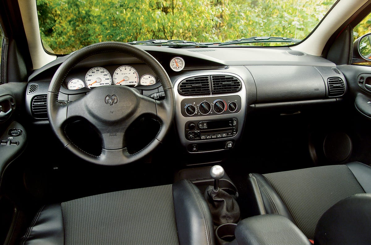 Tested: 2003 Dodge Neon SRT-4 Photos