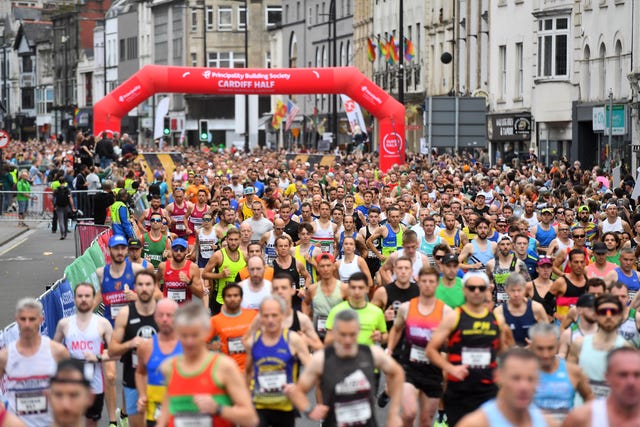 011023 principality cardiff half marathon 