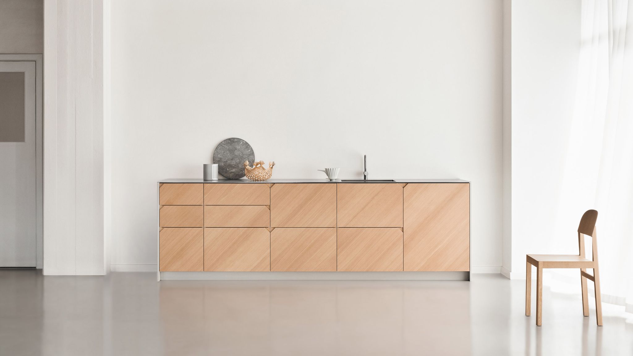 Furniture, Sideboard, Room, Wall, Table, Chest of drawers, Interior design, Shelf, Drawer, Material property, 