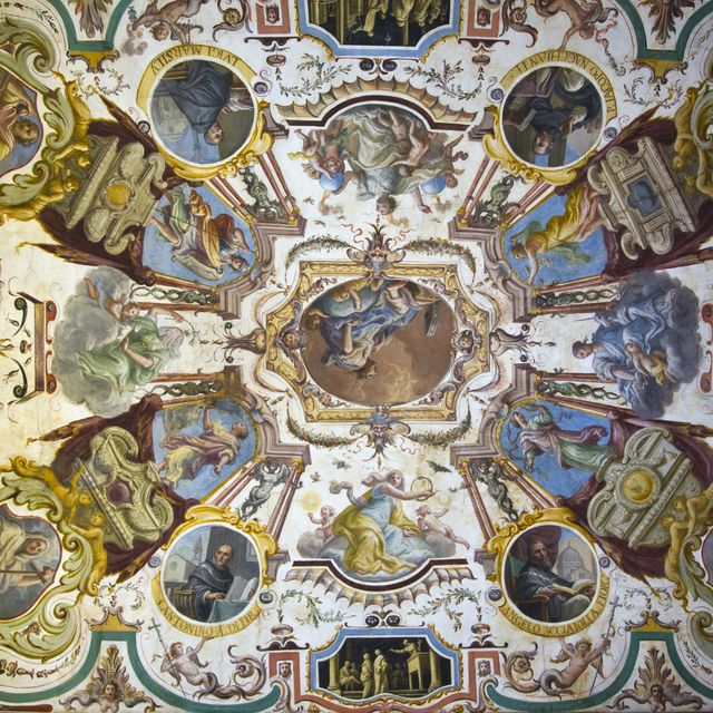 ceiling-frescoes-uffizi-gallery-florence-italy