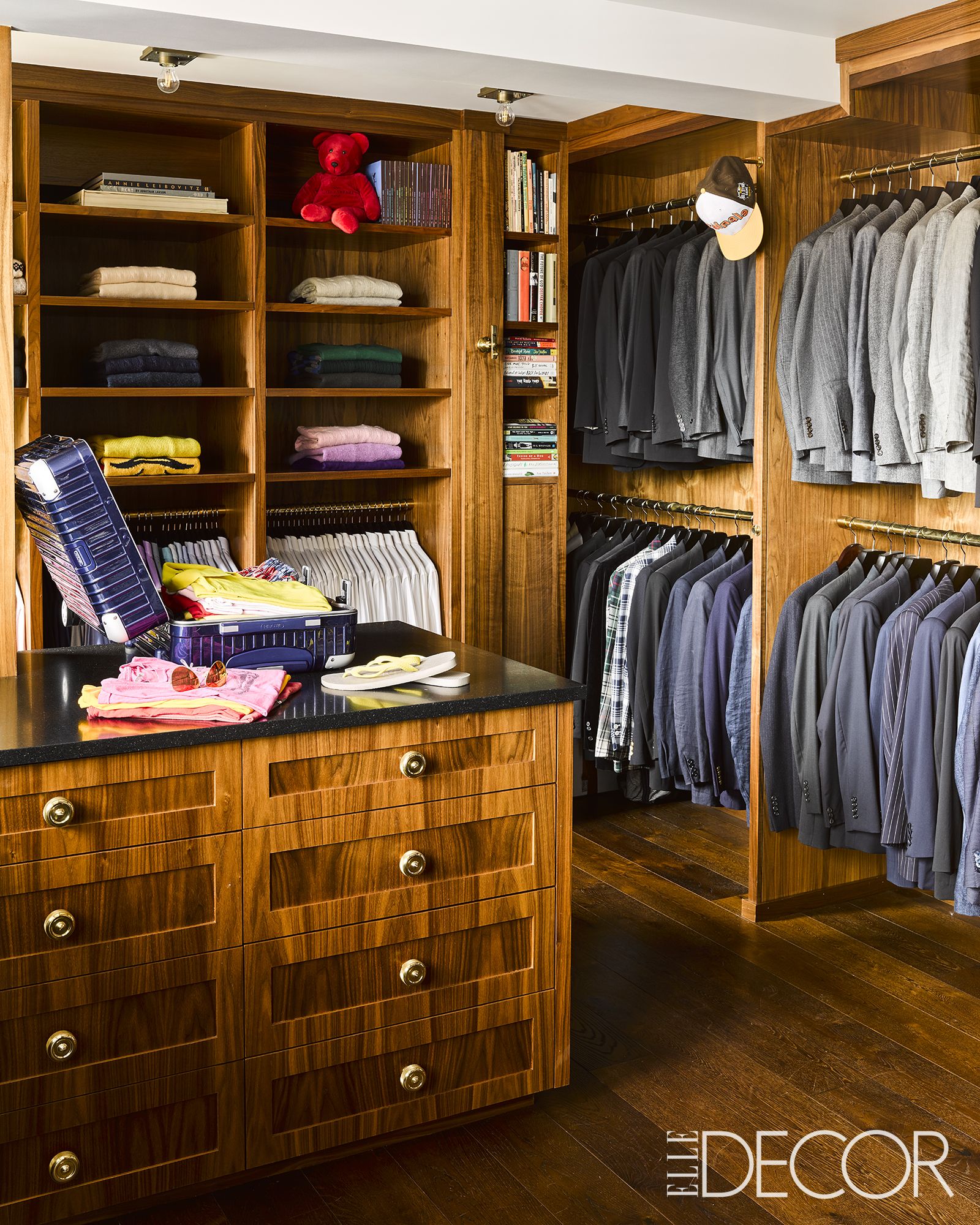 Best Celebrity Closets: See Inside the Most Amazing A-List Wardrobes!  (PHOTOS)
