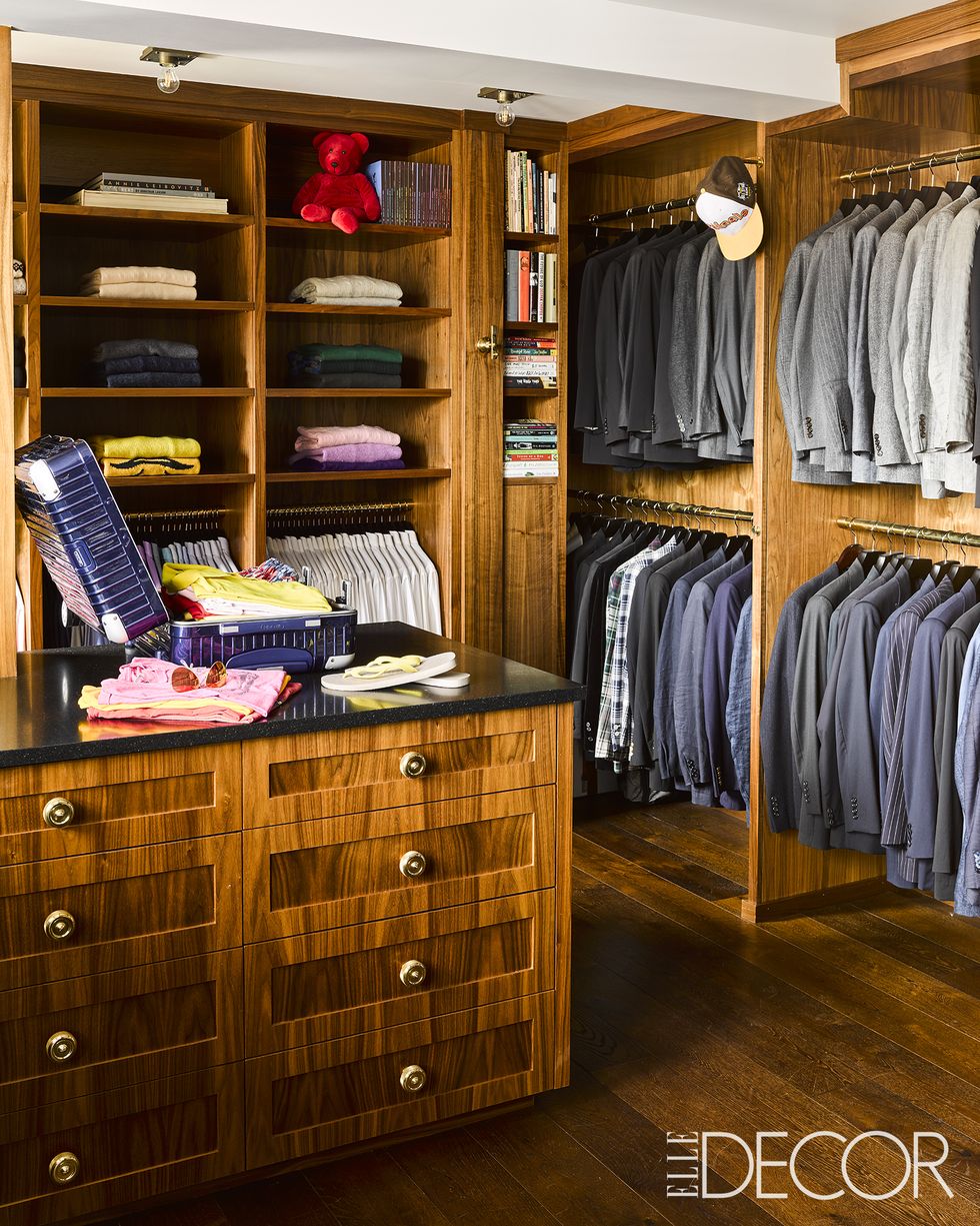 19 chic walk in closet ideas to sort clothes like a star