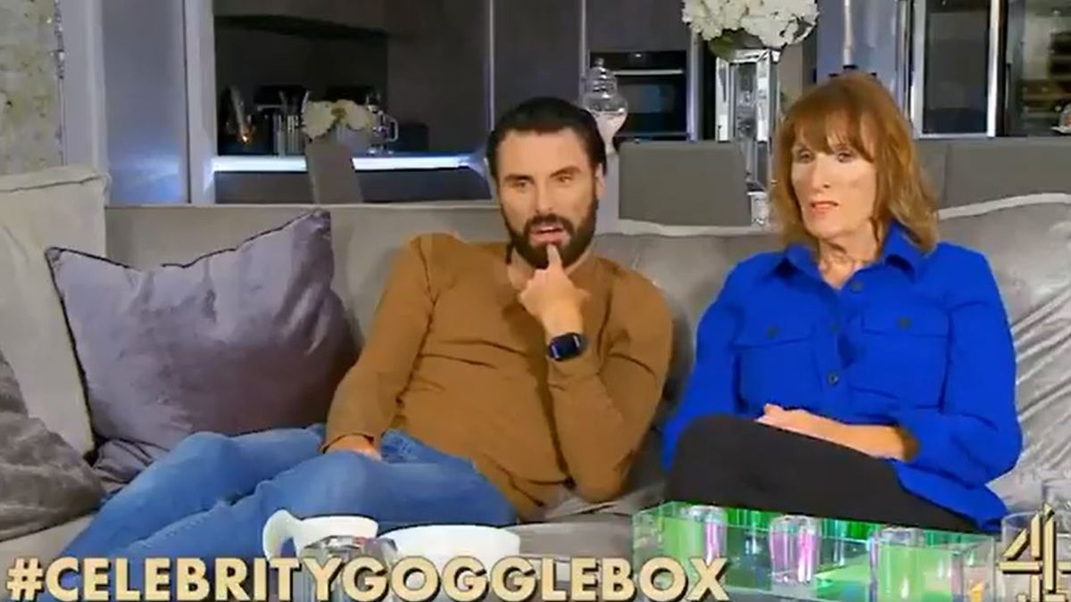 preview for Celebrity Gogglebox's Rylan tries to explain social distancing bubbles to his mum