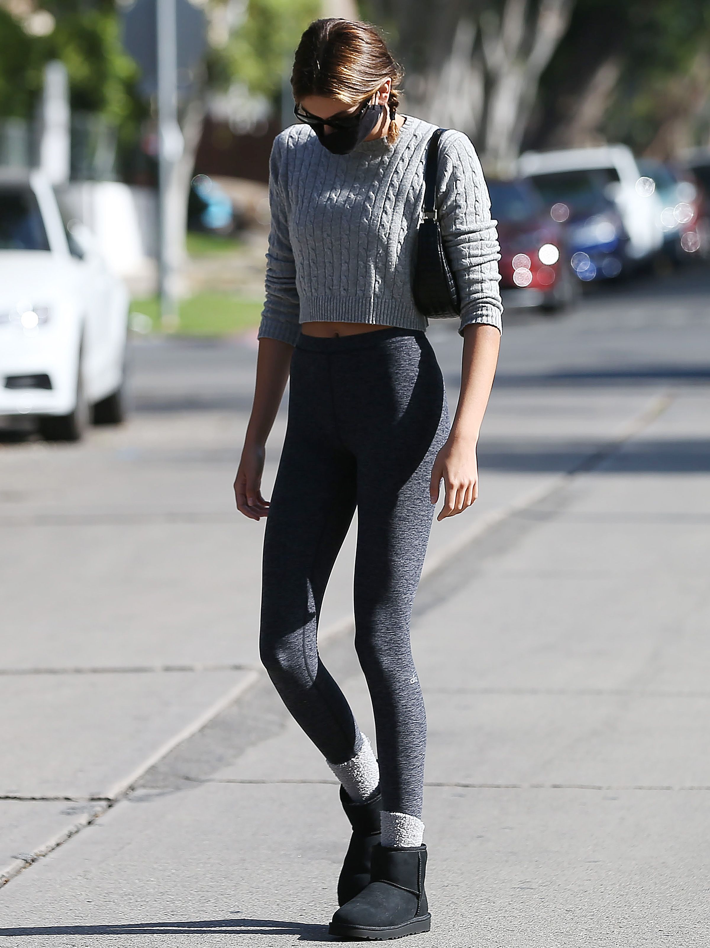 The Celeb-Loved Leggings That Fit Like a Second Skin Are Still on
