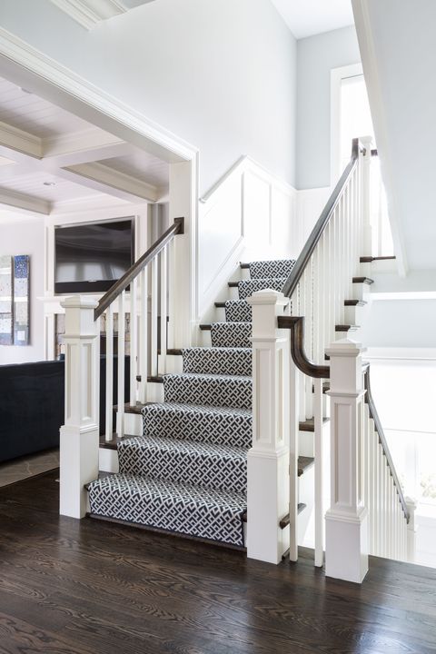 Stairs, White, Handrail, Property, Floor, Interior design, Room, Home, Wood flooring, Building, 
