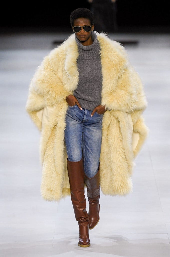 Fur clothing, Fur, Fashion show, Fashion model, Clothing, Fashion, Skin, Outerwear, Runway, Jeans, 