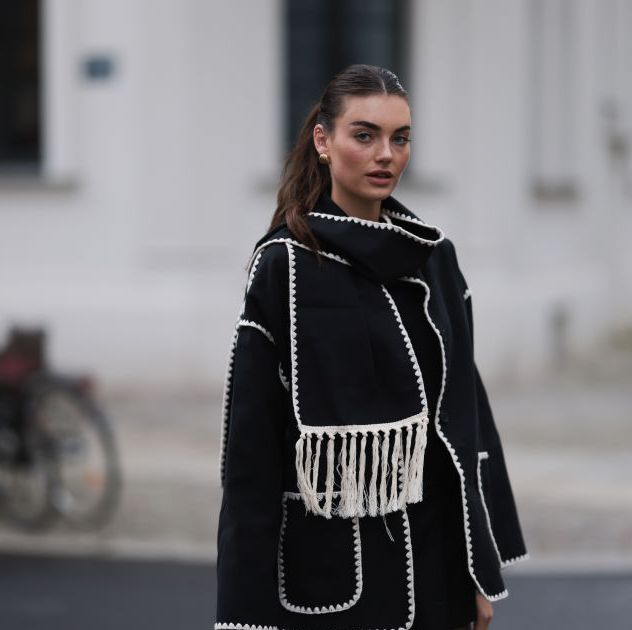22 Best Scarf Coats That Nail the Winter Fashion Trend