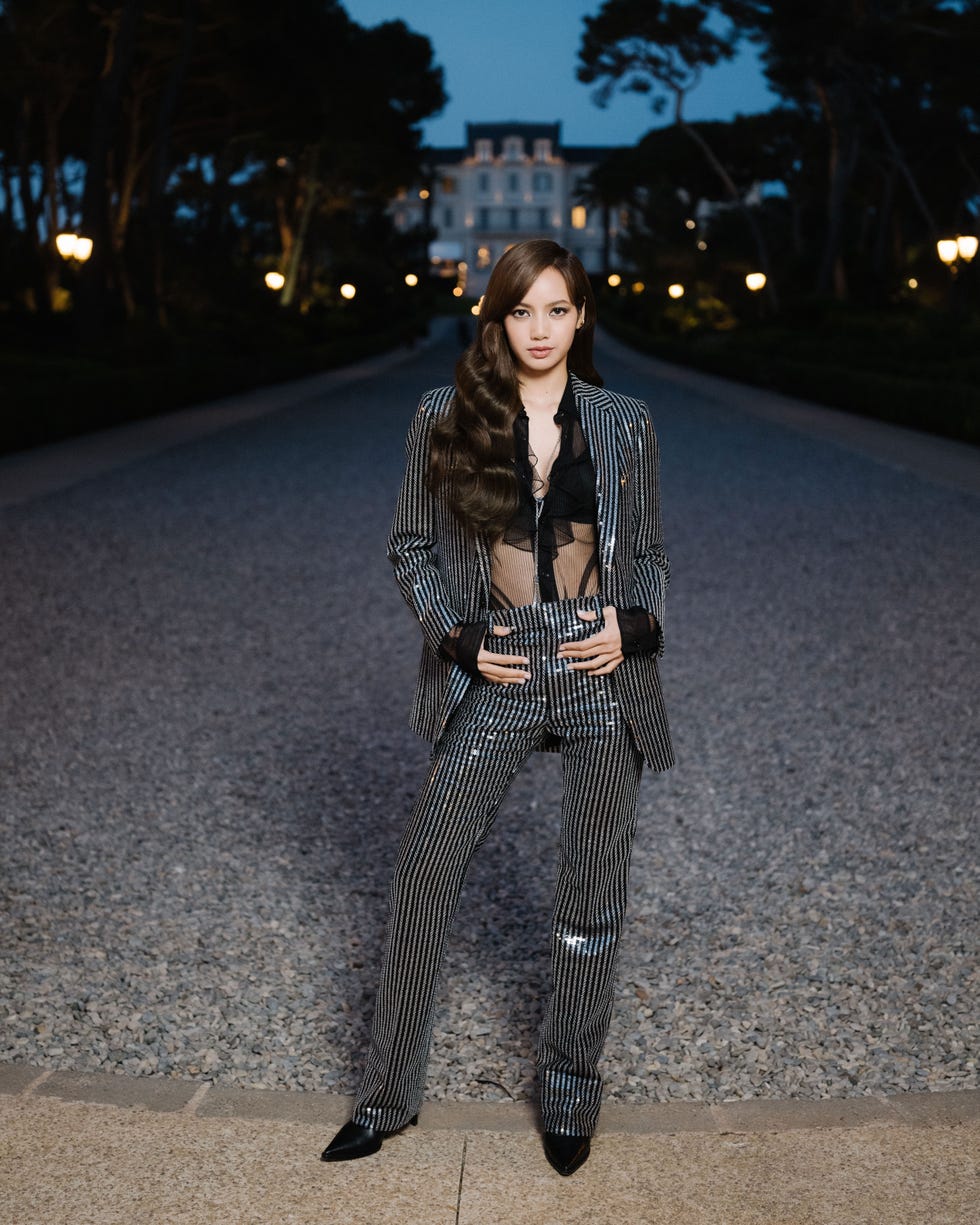 lisa at cannes' dinner