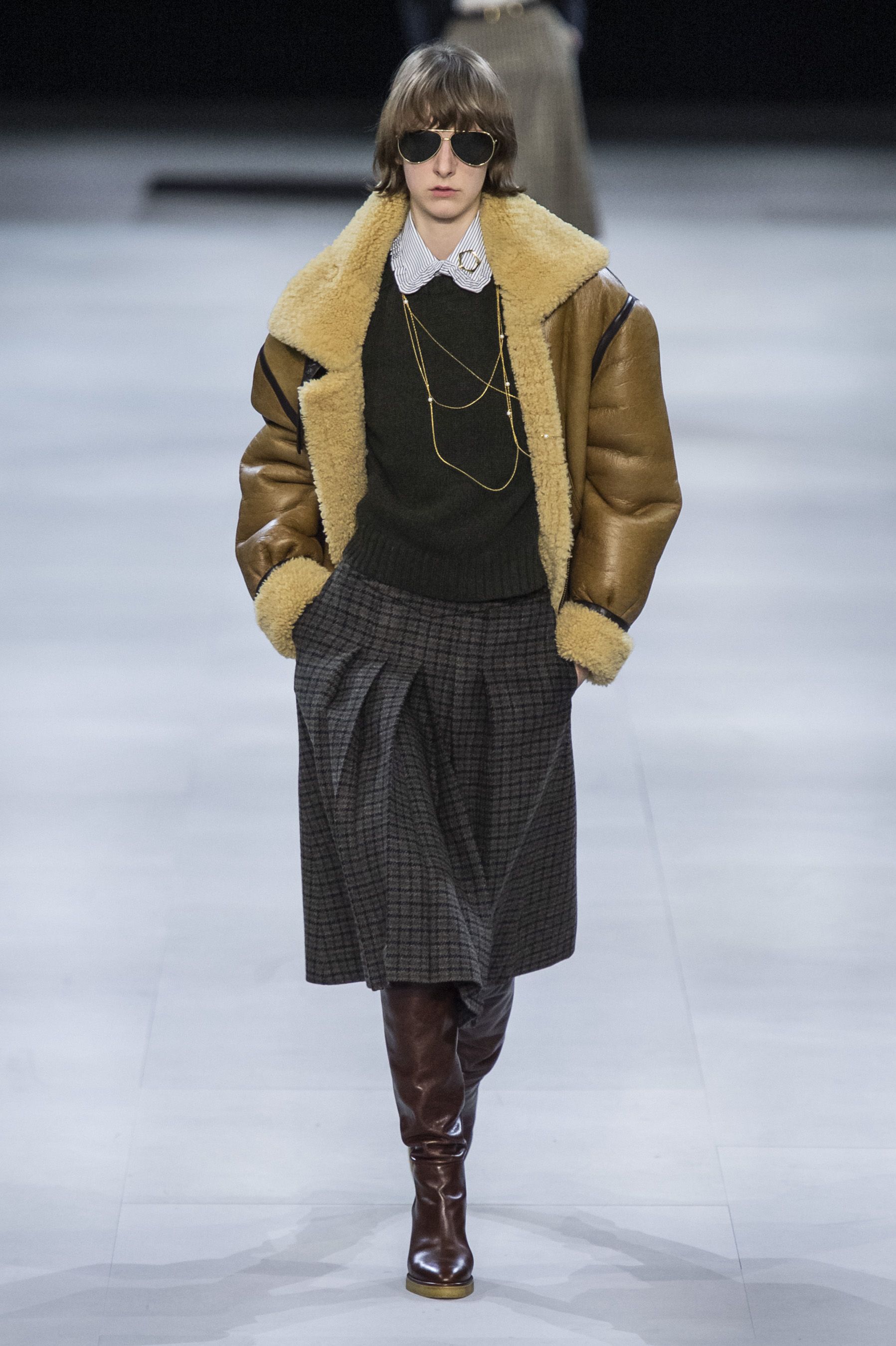 RUNWAY登場◇トミー JACKET◇CELINE マイケル・ライダーによる新生セリーヌがデビュー。ランウェイに