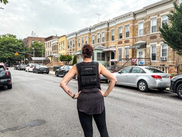 centr adjustable weighted vest 20lbs for men & women – workout, running, strength training, fitness, weightlifting & muscle building vest with sand bag weights, slim design