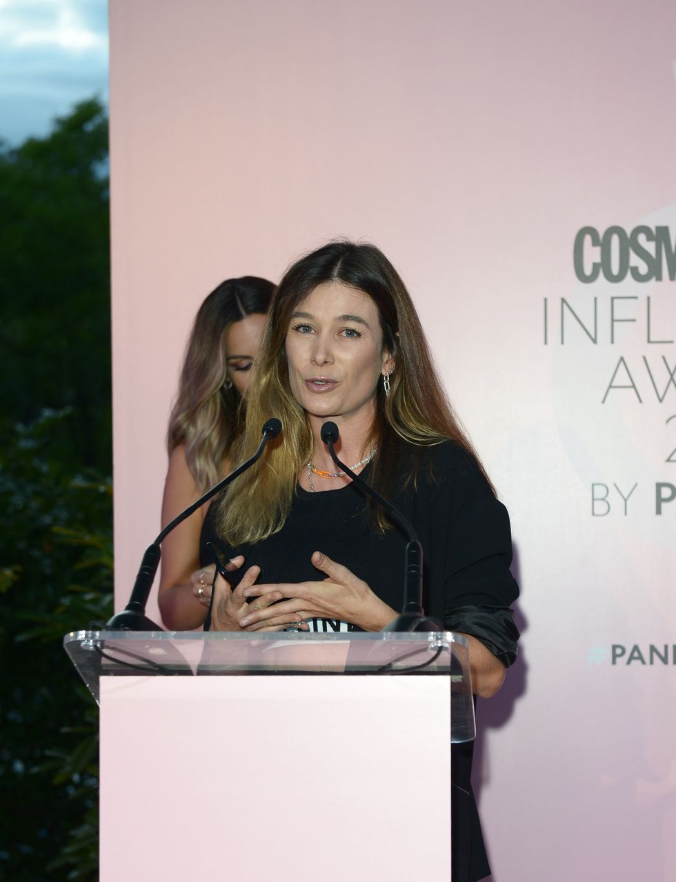 fiesta 2022 by pandora cosmopolitan influencer awards