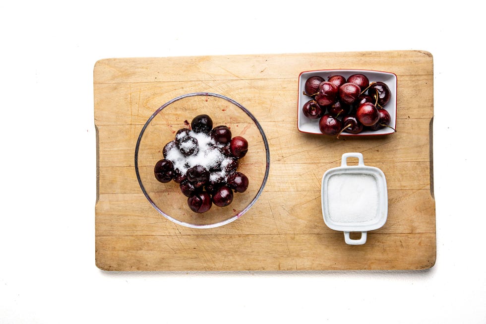 receta de cerezas con crema paso 1